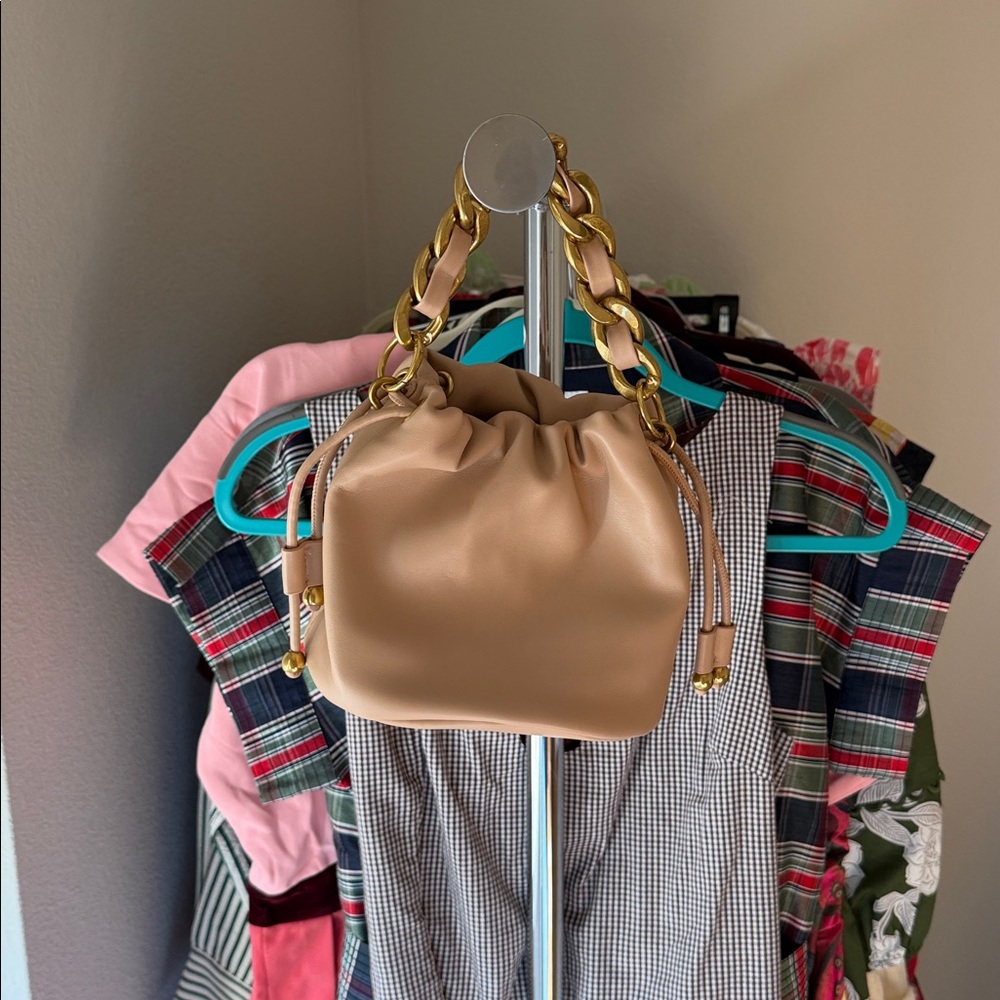 Tab Chain Purse